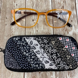 Quilted Glasses pouch, Glasses Case