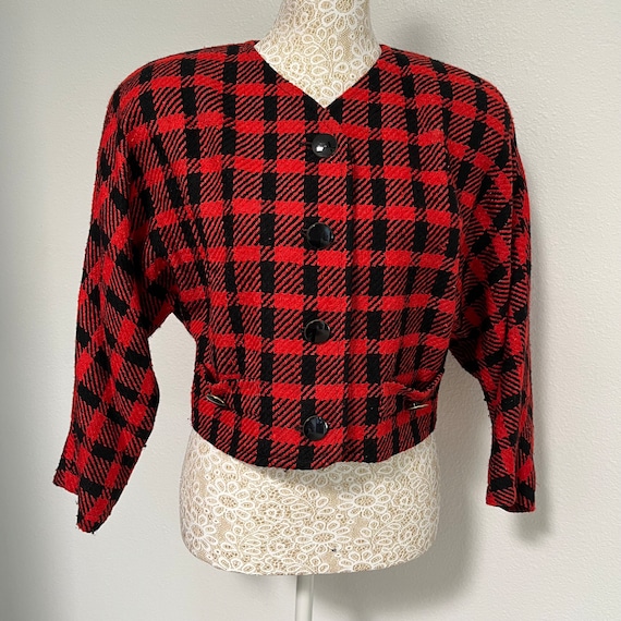 Vintage Anne Klein Black & Red Plaid Crop Jacket - image 6