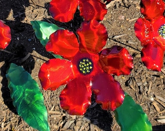 Red Metal Flower Stake: Iridescent Garden Art, Home Decor