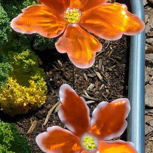 Tropical Candy Color Metal Flower Stake: Iridescent Garden Art image 3