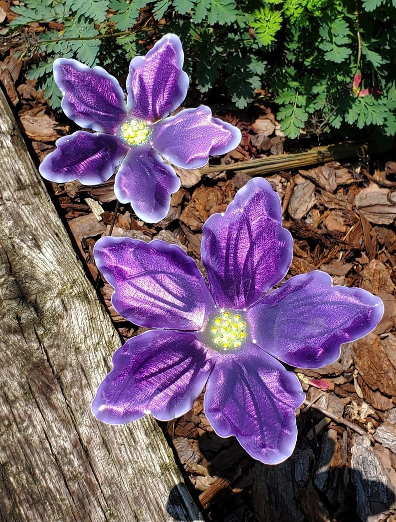 Tropical Candy Color Metal Flower Stake: Iridescent Garden Art Purple