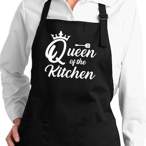 Queen of the Kitchen Apron, Cooking Baking Apron Pockets BBQ Grill Chef gift Women Who Love to Cook for Mom Mothers Day Gift for Christmas