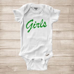 Body Gerber® en coton super doux pour bébé, grenouillère, cadeau féministe pour elle, cadeau d&#39;amie pour fille vert pailleté, cadeau d&#39;amitié pour une série télévisée