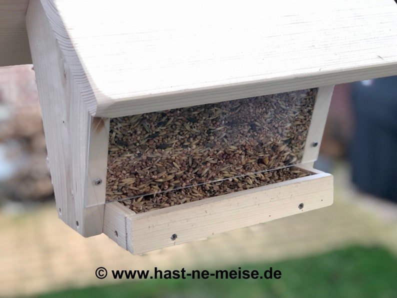 Vogelfutterhaus Vogelfutterstation stehend / hängend MASSIVHOLZ Handarbeit Bild 4