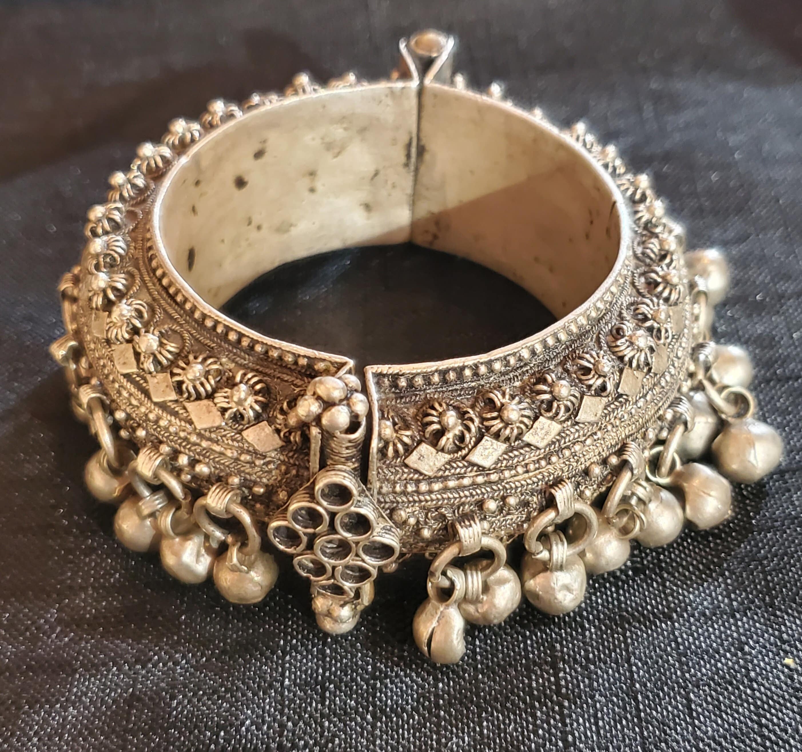 Vintage Old Silver Bedouin Bangle Bracelet From Yemen