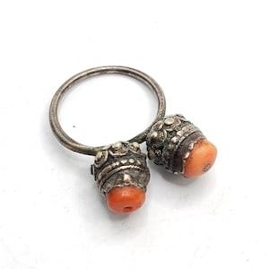 Antique Bawsani Yemen Silver Red Coral Ring size 7 Yemen tribal silver, tribal jewelry, Hand Crafted Silver, Yemen Jewelry