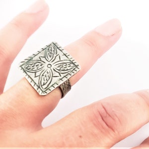 Moroccan antique Tuareg SILVER RING size US 8 tribal jewelry,Tuareg jewelry, Sahara ring,Moroccan silver,tribal jewelry,Tuareg silver