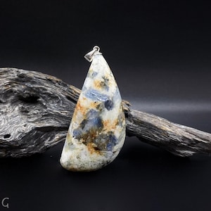 Gemstone Pendant &#39;Kyanite&#39;, Silver 925
