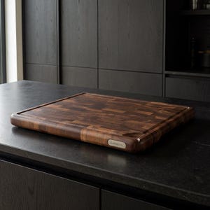 Tagliere in legno di noce a venatura trasversale, ceppo da macellaio, tagliere da cucina (43 x 33 cm)