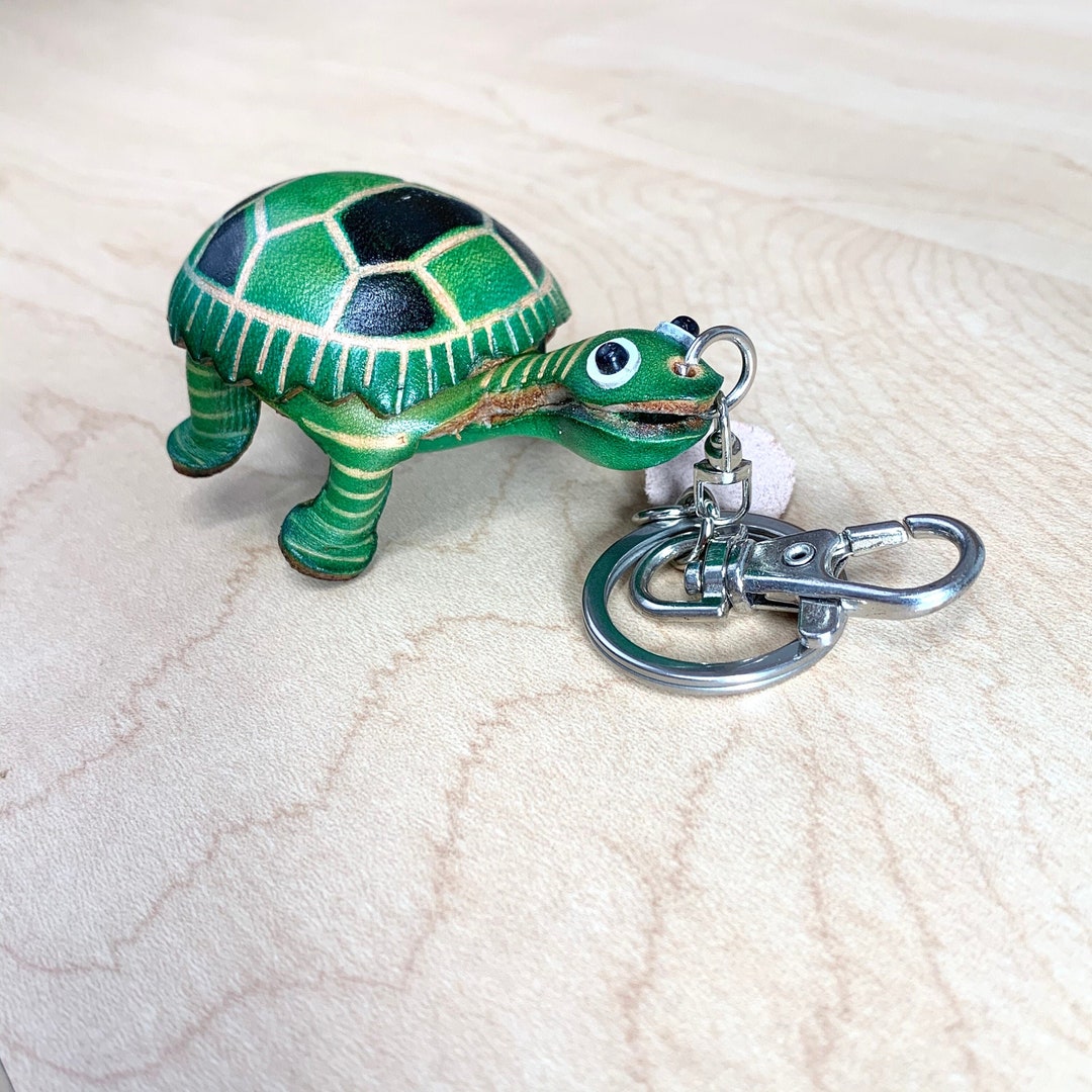 Leather turtle best sale keychain
