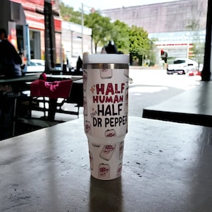 Diet Dr. Pepper 40 Unzen Becher, Mit Griff und Strohhalm, Sublimationsbecher, Angst, Dr. Pepper, Soda, psychische Gesundheit