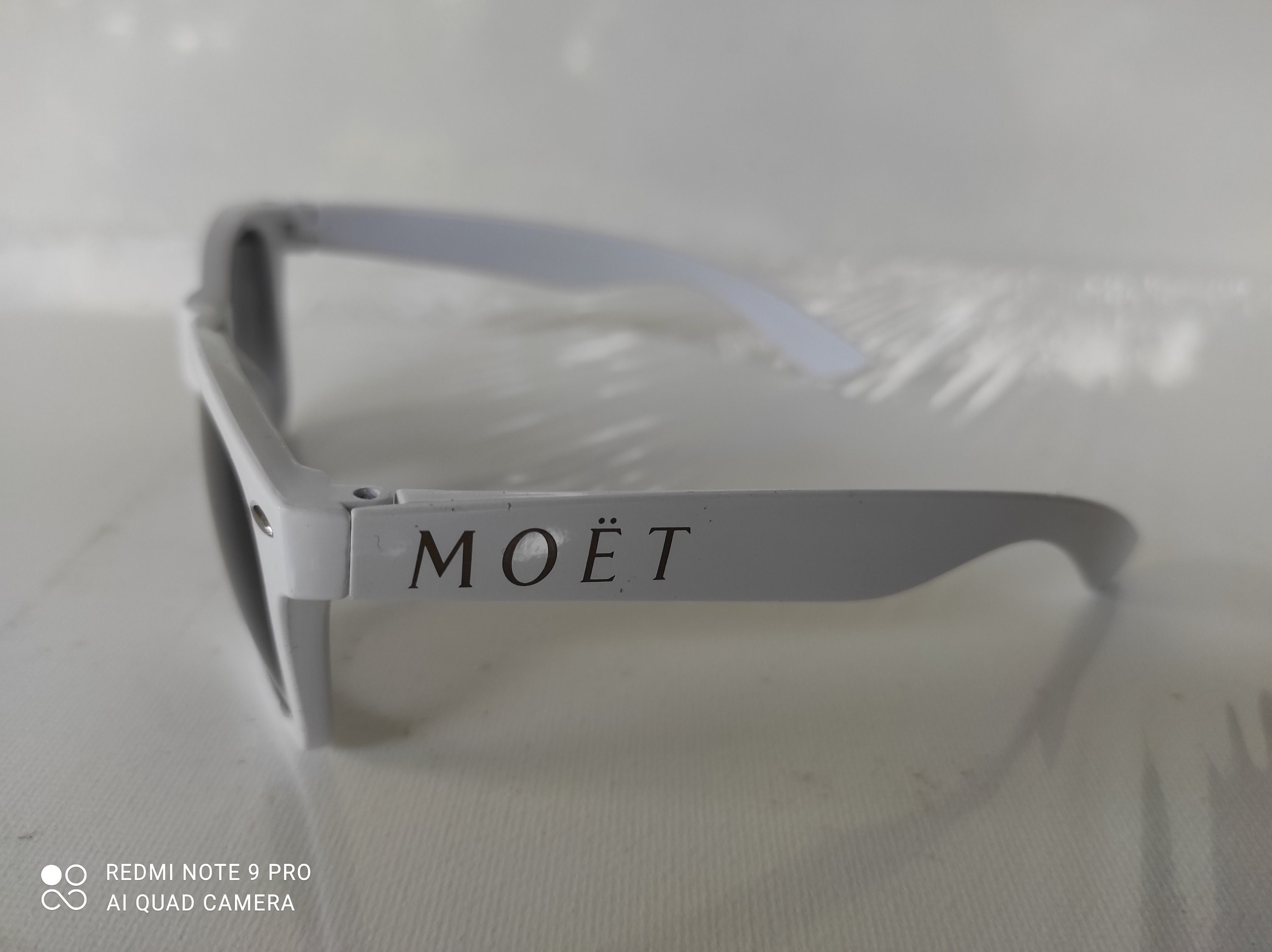 Lunette Moet Vintage