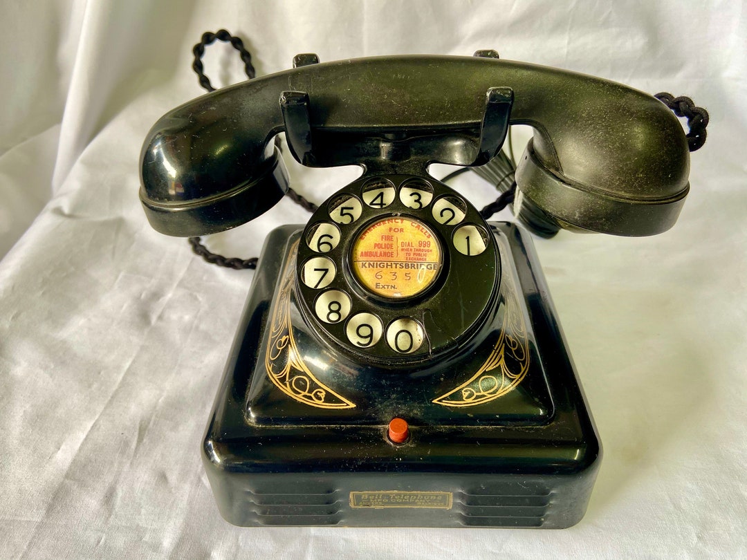 Original Antique 1950's Black Belgium Bell Gurder Telephone