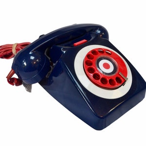 Antique 1960-70s British GPO 746F Telephone Target Blue , Two tone Green or Target Concorde Blue image 3