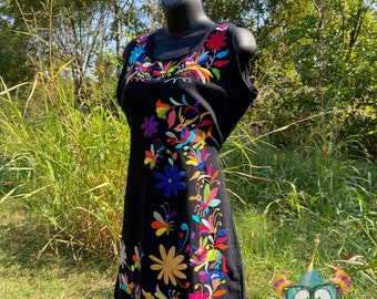 Mexican Hand Embroidered Boho Dress. Otomi-Tenango Boho Dress.