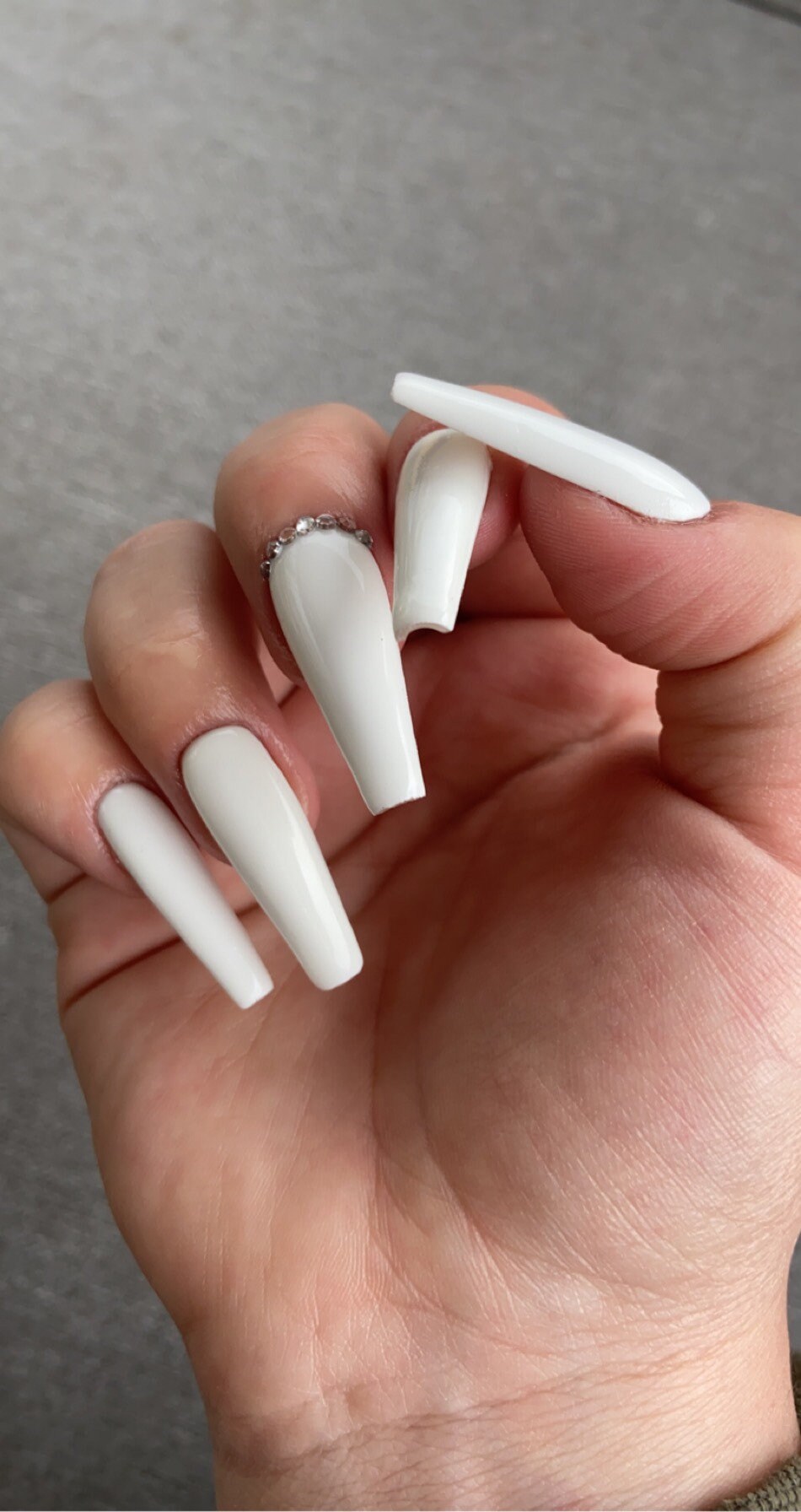 White press on nails | Etsy