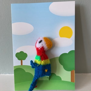 Macaw and Parrot greeting card, Macaw and Parrot Finger puppet card, Macaw and Parrot greeting card,  Macaw and Parrot Birthday Card
