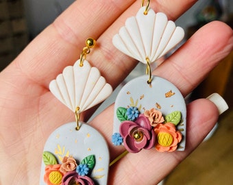 flower earrings// valentines earrings// Easter  earrings / galentines earrings// spring earrings// mothers day earrings.