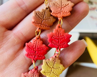 Autumn earrings// Halloween earrings//Polymer maple leaf earrings //maple leaf  earrings/ statement earrings/ autumn earrings// winter earri