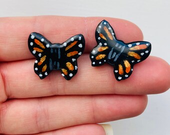 Butterfly earrings// spring earrings// summer earrings// polymer clay earrings// animal earrings// clay butterfly earrings.