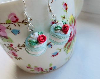 Macaroon earrings// food earrings// flower earrings// polymer clay food earrings// summer earrings// clay food earrings.