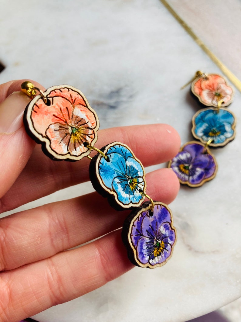 Summer earrings// flower earrings// wood earrings// spring earrings// pansy earrings// wood flower earrings. image 9
