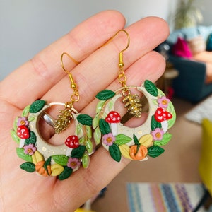 Autumn earrings// autumn wreath earrings// winter earrings// polymer clay earrings// flower earrings// mushroom   earrings.