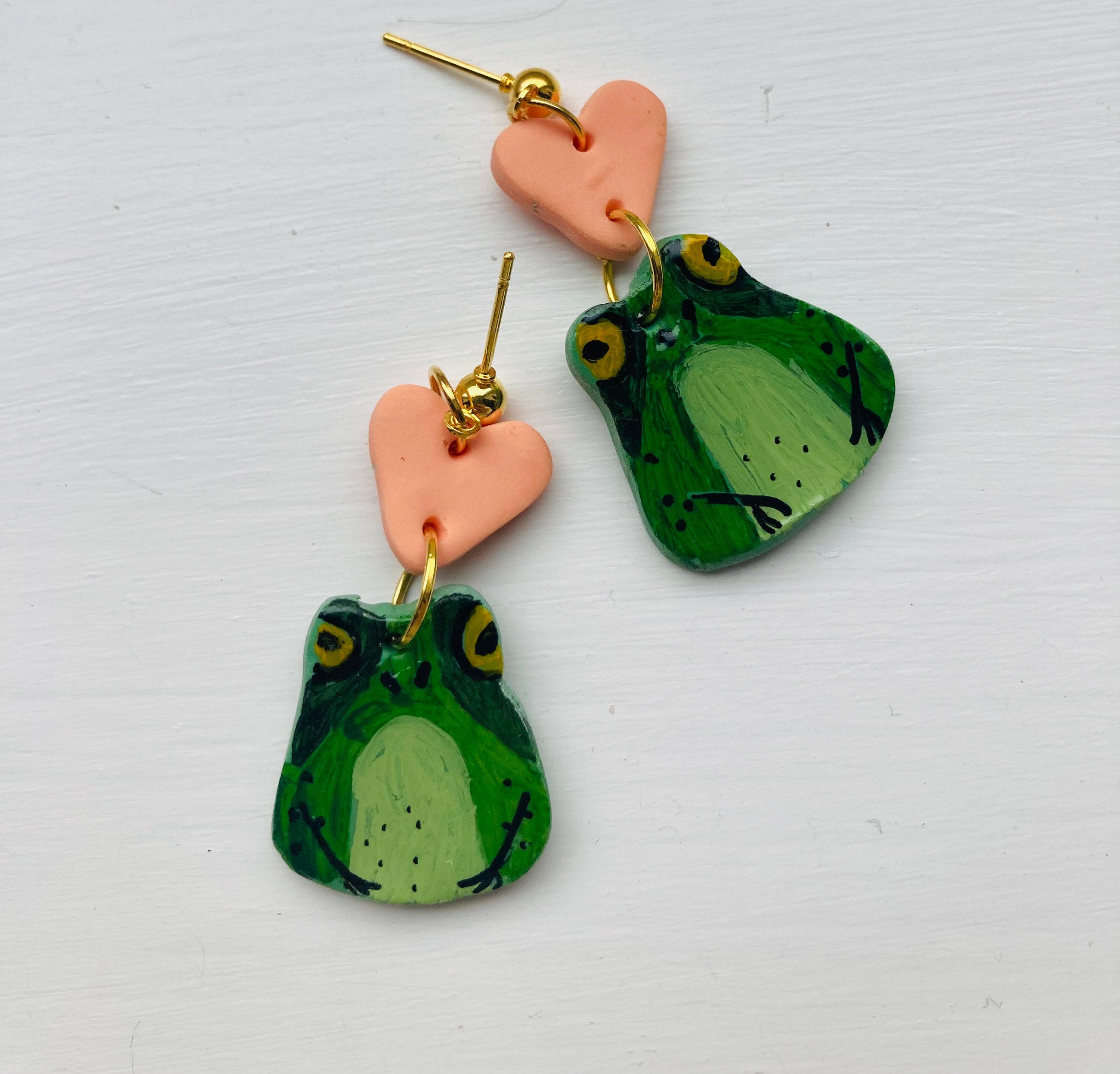 Frog Earrings// Polymer Clay Frog Earrings// Dangle Earrings// Etsy UK