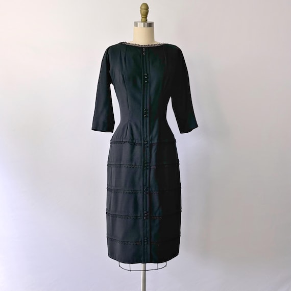 1950s Wiggle Dress by Pat Hartly - Black Mid Century Cocktail Attire - Medium Size 6