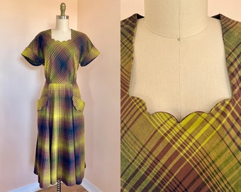 1940's Cotton Day Dress - Vintage 40's Dress - Medium - Large - Tall - Green and Brown Plaid - Metal Side Zip