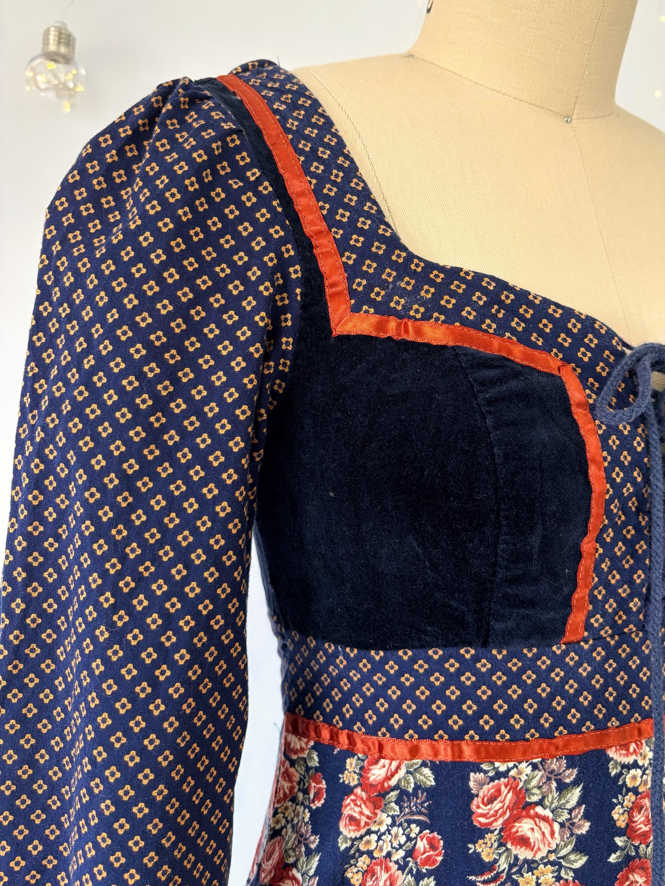 1970s Blue Gunne Sax Dress - XS - Cabbage Rose Print A-line Dress - Etsy