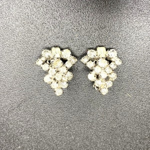 Vintage 50s 60s MCM Rhinestone Inverted Triangle Drop Clip-On Earrings, Bridal Earrings