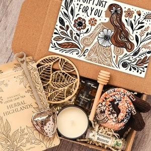 Personalized birthday gift for women, tea gift set, self care package for her, thank you gift for her, hygge gift box, best friend gift box
