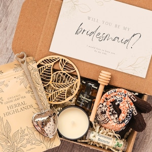 Bridesmaid proposal, will you be my bridesmaid, bridesmaid gifts, bridesmaid box, bridesmaid proposal card, bridesmaid proposa, spa gift box