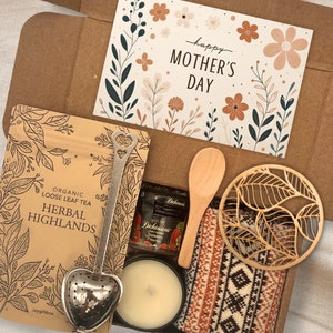 Mother's day personalized tea gift set for women, custom gift for her, self care kit, gift for mom, hygge gift box, gift basket for sister