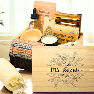Teacher Spa Gift Box – Relaxation Self Care Package for Her, Thank You Gift for Teacher, End of Year Appreciation Gift, Personalized Spa Set