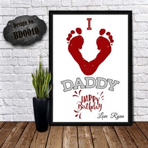 BUON COMPLEANNO PAPÀ - I Love Daddy - Feet Print Heart - Regalo di compleanno unico - Papa Birthday Print - Poster personalizzato - Card From Son