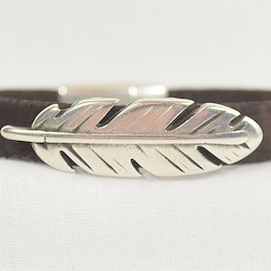Vegan Bracelet - Black 10mm Flat Cork (Vegan) Bracelet with Antique Silver Feather Slider and Silver Magnetic Clasp (10F-518)