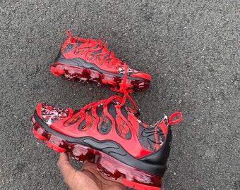 create your own vapormax plus