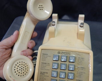 Retro Northwestern Bell Desk Telephone Touch Tone Western Electric Beige