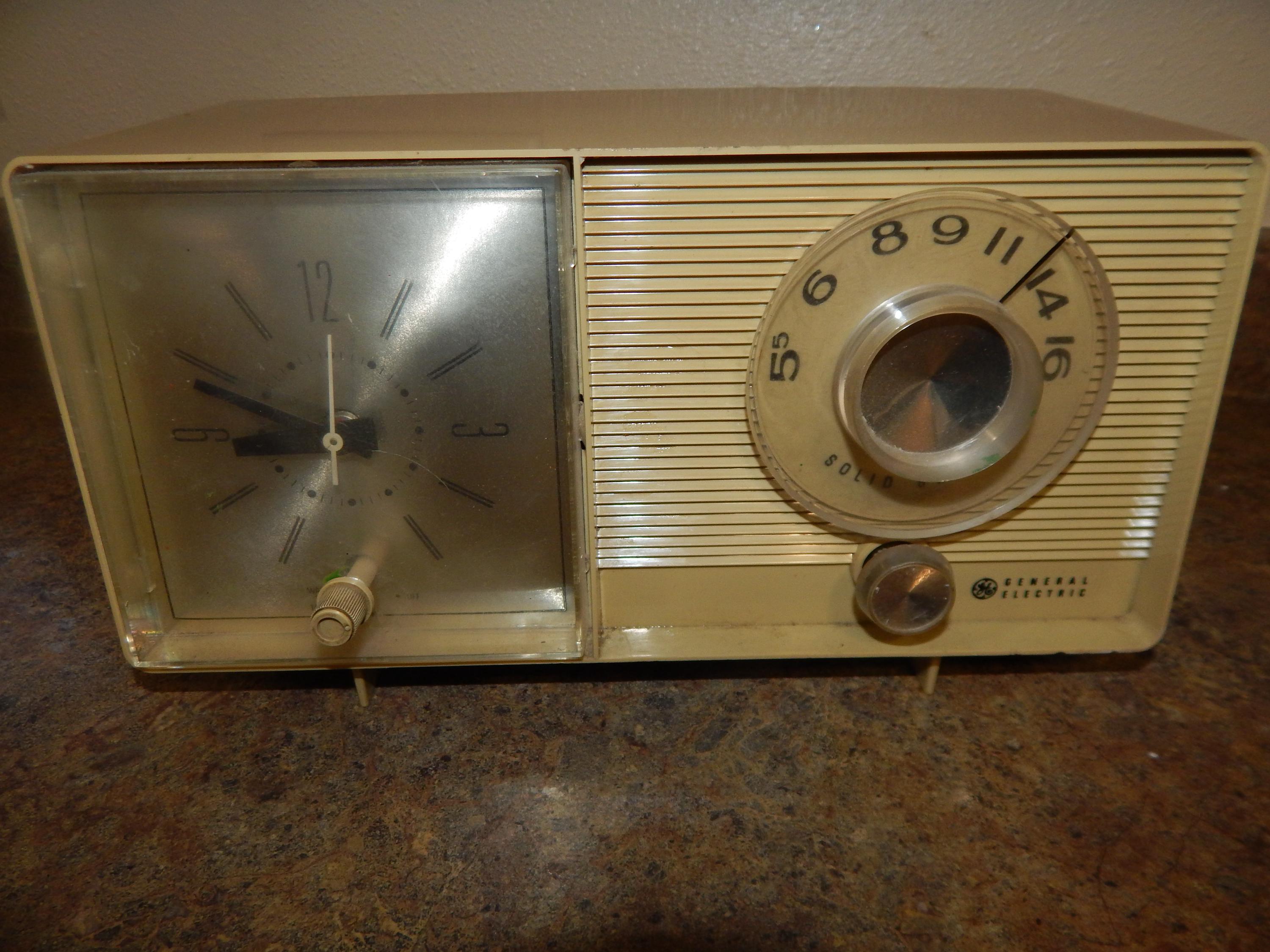 Gé radio alarm clock - Etsy 日本