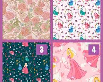 Può includere: Un collage di quattro pannelli di motivi in tessuto con personaggi della Bella Addormentata. Il pannello 1 mostra rose e Aurora. Il pannello 2 mostra fate in ghirlande floreali. Il pannello 3 presenta fate e fiori su blu ottanio. Il pannello 4 mostra Aurora in abiti rosa.