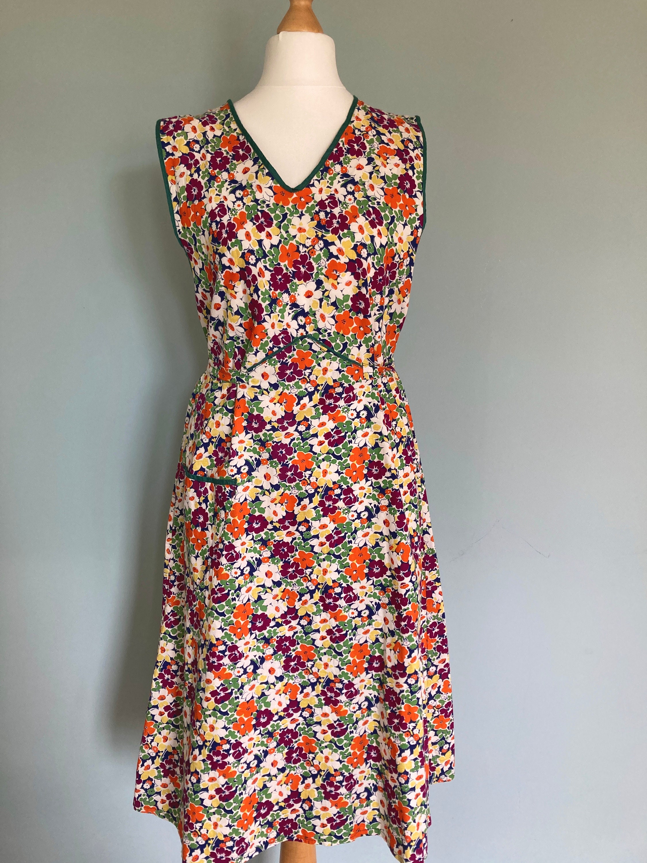 Original 1940s CC41 Cotton Utility Dress Floral Print Hostess - Etsy UK