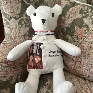 Urso Memorial em Memória de Entes Queridos, feito com tecido de roupas e cama de pessoas queridas. Encomendas feitas após 14/10 só serão entregues em meados de janeiro. imagem 5