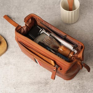 Trousse de toilette pour homme, trousse de voyage, trousse de toilette, trousse de toilette de voyage en cuir pour homme, trousse DOPP, petite idée cadeau en cuir pour homme