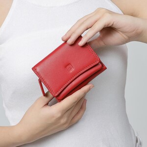 Cartera de cuero para mujer, monedero pequeño, monedero de cuero para mujer, monedero triple con monedero, regalo hecho a mano para ella.