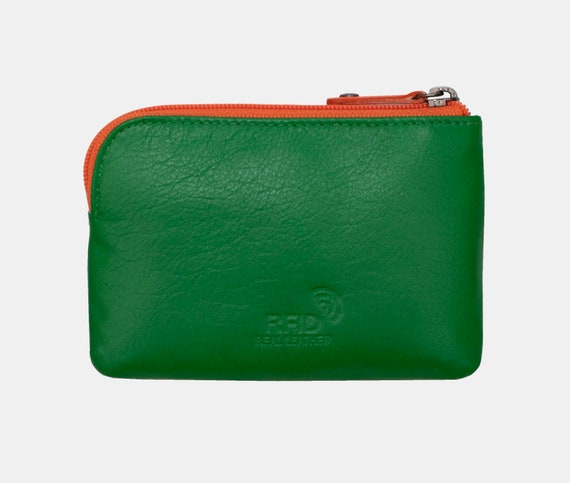 Buy Lacoste Women s Top Grain Leather Square Shoulder Bag Online - 952408 |  The Collective