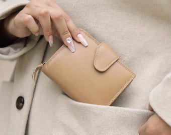 Wallet For Women RFID Small Zipped Purse With Coin Pocket Compact Card Holder Gift For Her Christmas Stocking Filler Idea Leather Accessory