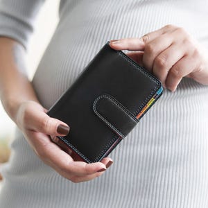 Zwarte leren portemonnee voor vrouwen Coin Card leren portemonnee Zachte RFID-portemonnee met ritsvak Veelkleurig gepersonaliseerd cadeau-idee voor haar
