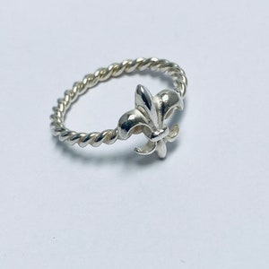 Braided Fleur de Lis Sterling Silver Ring